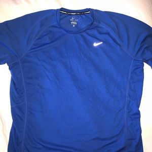 Men’s blue drifit tee